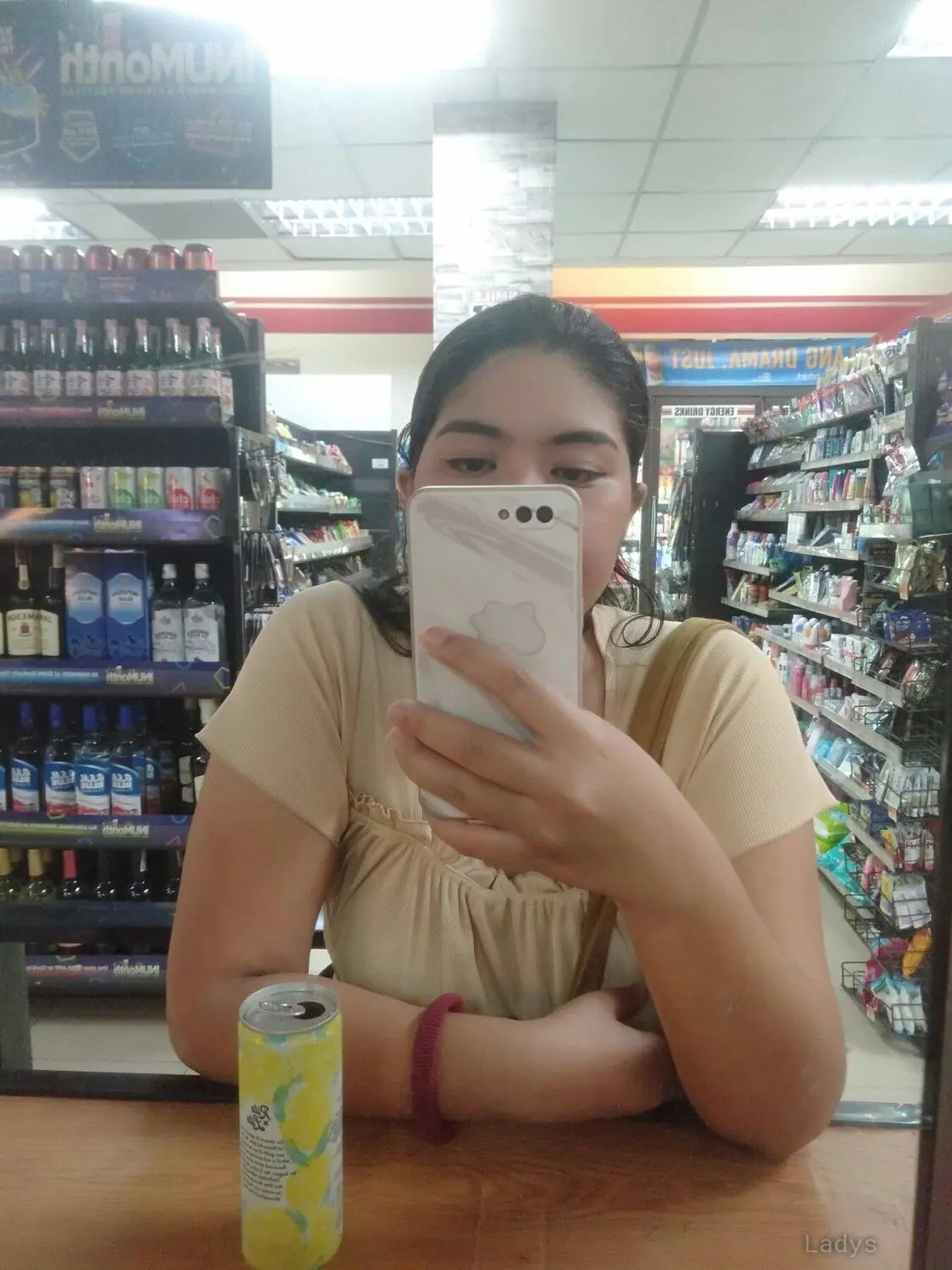 Laguna, 29 years beautiful nude Makati escorts girl, height 163 sm, Weight  kg