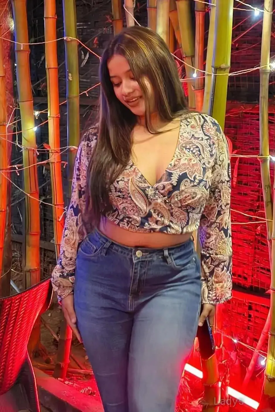 NAINA, 21 years old Malappuram escort girl with big tits, height 154 sm, Weight  kg