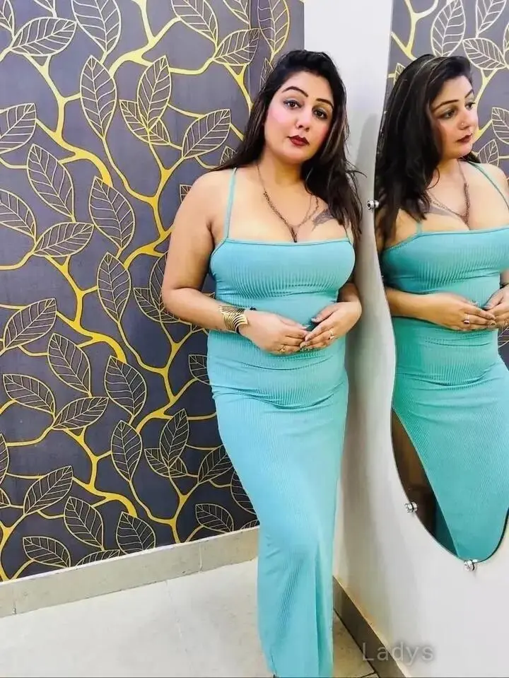 Anushka, 21 years beautiful nude Malappuram escorts girl, height 170 sm, Weight kg