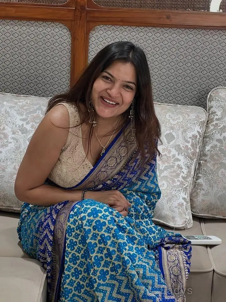 Sonalika, 26 years beautiful nude Maldives escorts girl, height sm, Weight kg