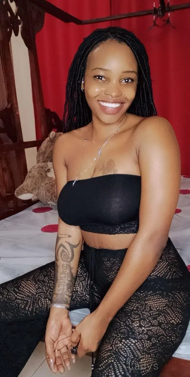 Lisa, 28 years beautiful nude Malindi escorts girl, height 158 sm, Weight  kg