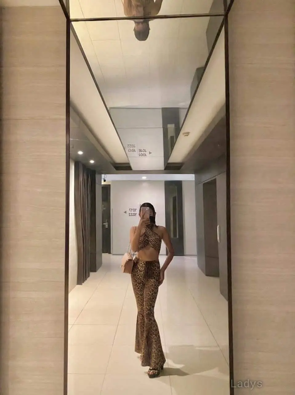 Vanessa,  years old Malmo escort girl with big tits, height  sm, Weight  kg