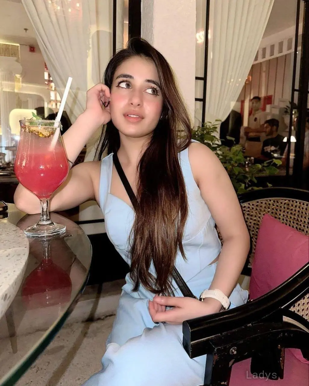 Kanika, 23 years old Manali escort girl with big tits, height 153 sm, Weight kg