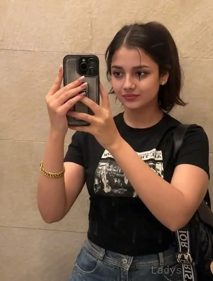 Lokita, years beautiful nude Manali escorts girl, height sm, Weight kg