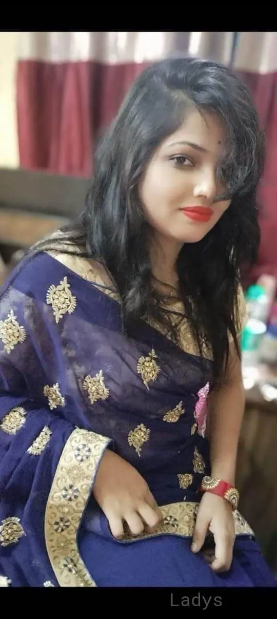 Naomi,  years beautiful nude Manali escorts girl, height  sm, Weight  kg