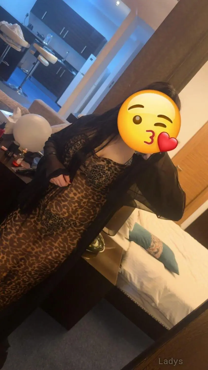 Independent Woman, 25 years old Manama escort girl with big tits, height 158 sm, Weight  kg