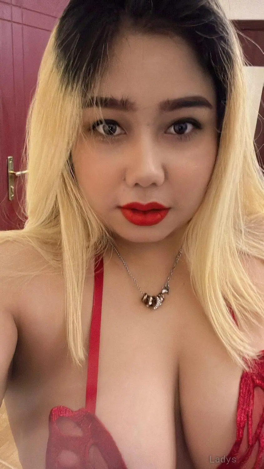 Jasmine, 33 years old Manama escort girl with big tits, height 160 sm, Weight kg