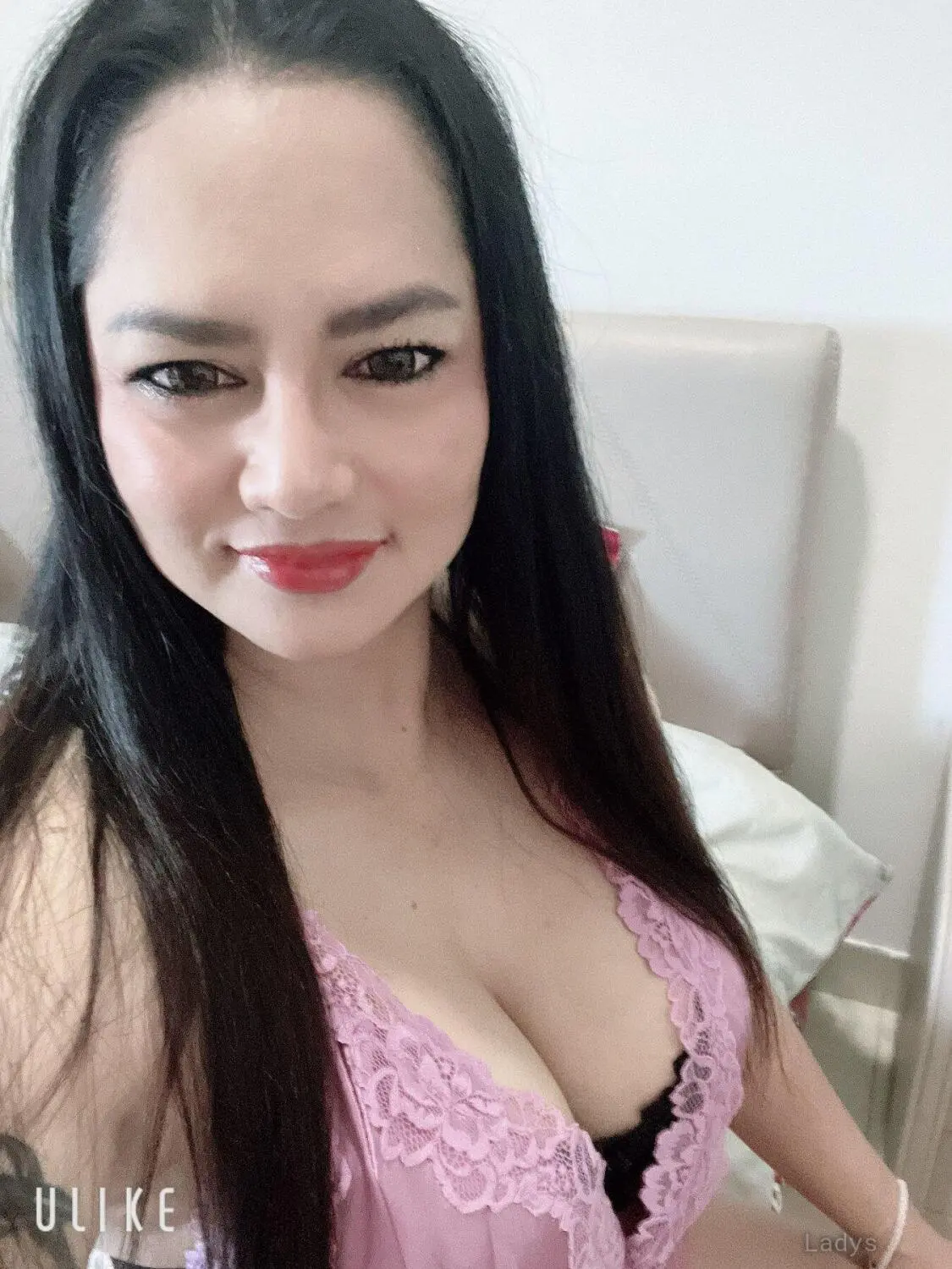 Kat, 30 years old Manama escort girl with big tits, height 160 sm, Weight  kg