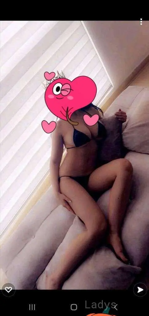 Lara, 27 years old Manama escort girl with big tits, height 163 sm, Weight kg