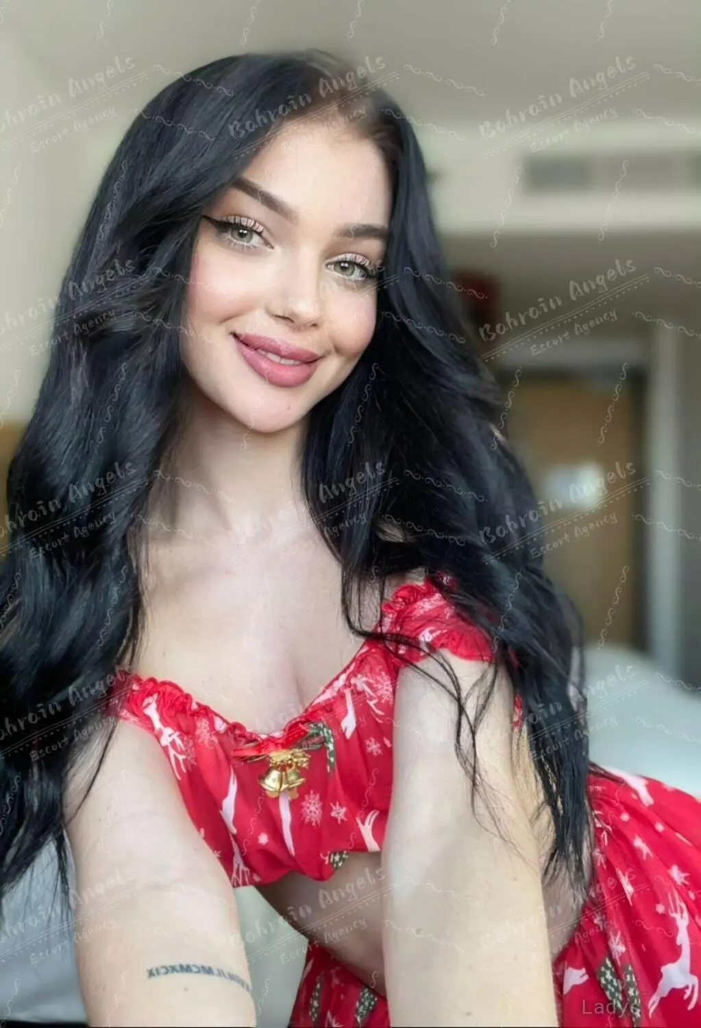MANUELLA, 20 years old Manama escort girl with big tits, height 157 sm, Weight kg