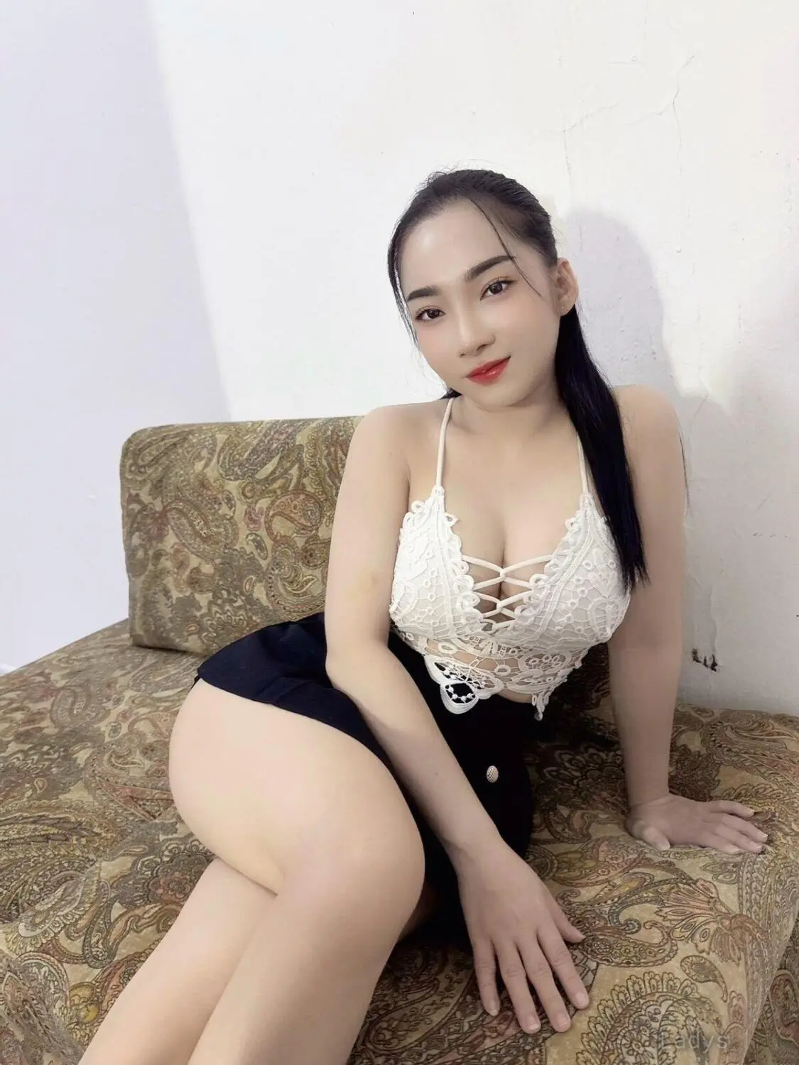 Merry, 22 years old Manama escort girl with big tits, height 162 sm, Weight  kg