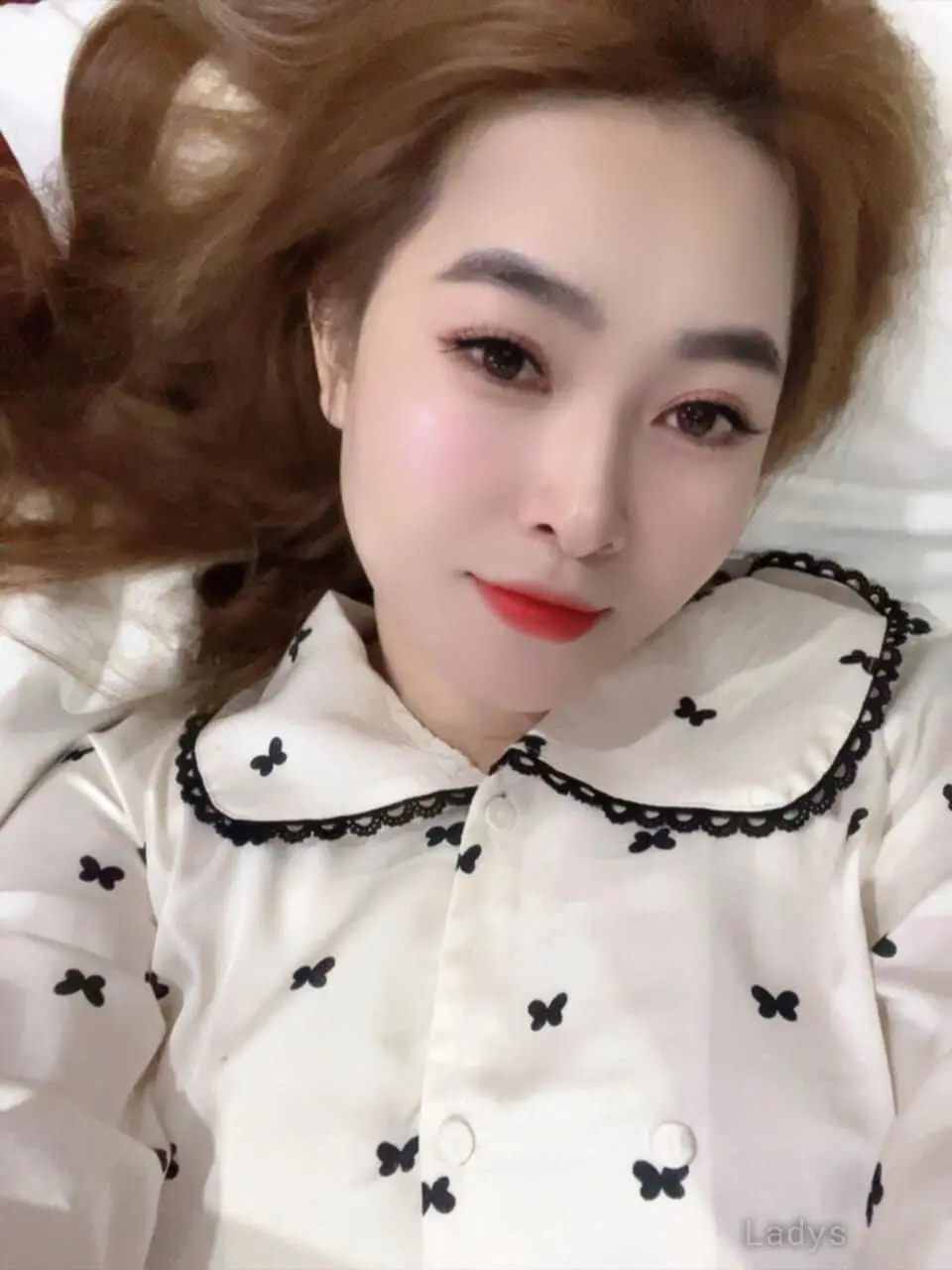 Selena, 22 years old Manama escort girl with big tits, height 168 sm, Weight kg
