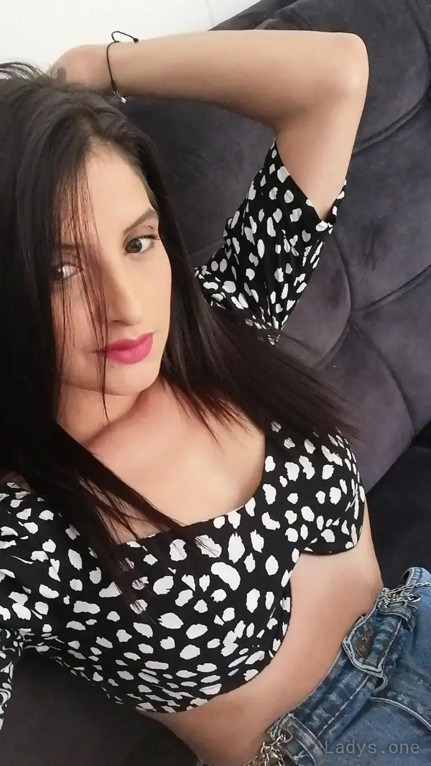 Jessick Full Service, 23 years beautiful nude Manama escorts girl, height 169 sm, Weight 53 kg