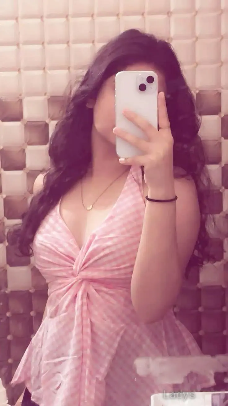 Malayali, 26 years beautiful nude Manama escorts girl, height  sm, Weight  kg