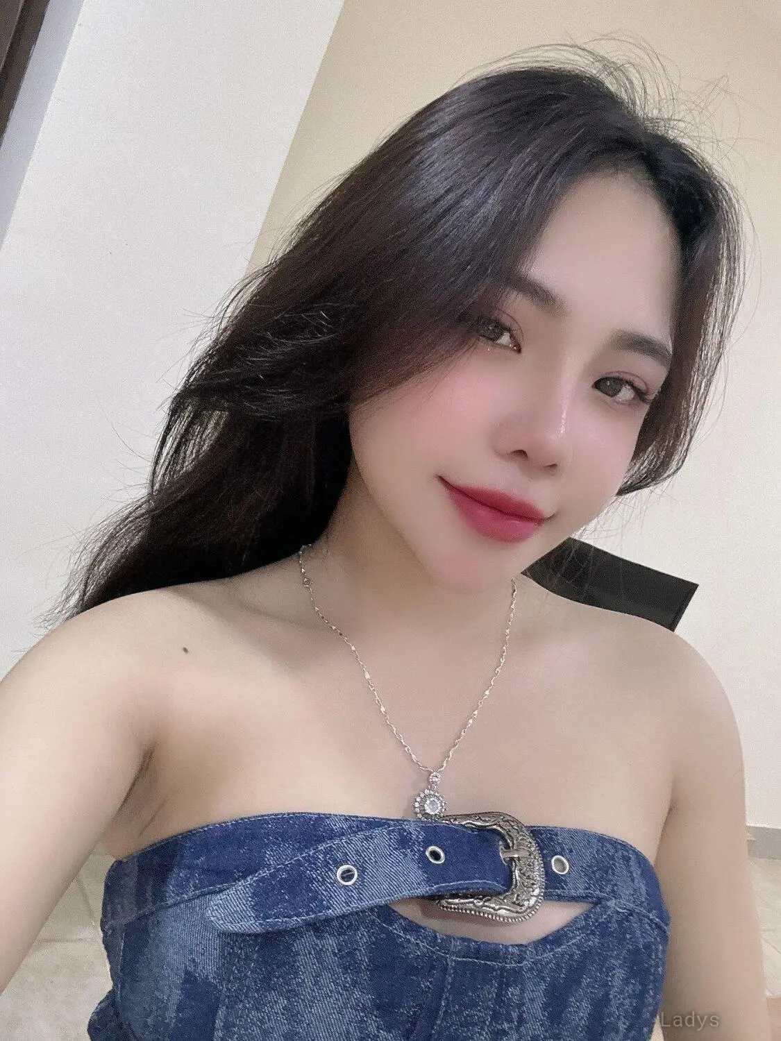 Rose, 22 years beautiful nude Manama escorts girl, height 172 sm, Weight  kg