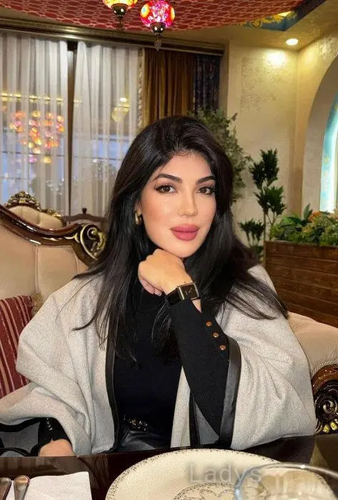 Taylor, 27 years beautiful nude Manama escorts girl, height 166 sm, Weight 56 kg