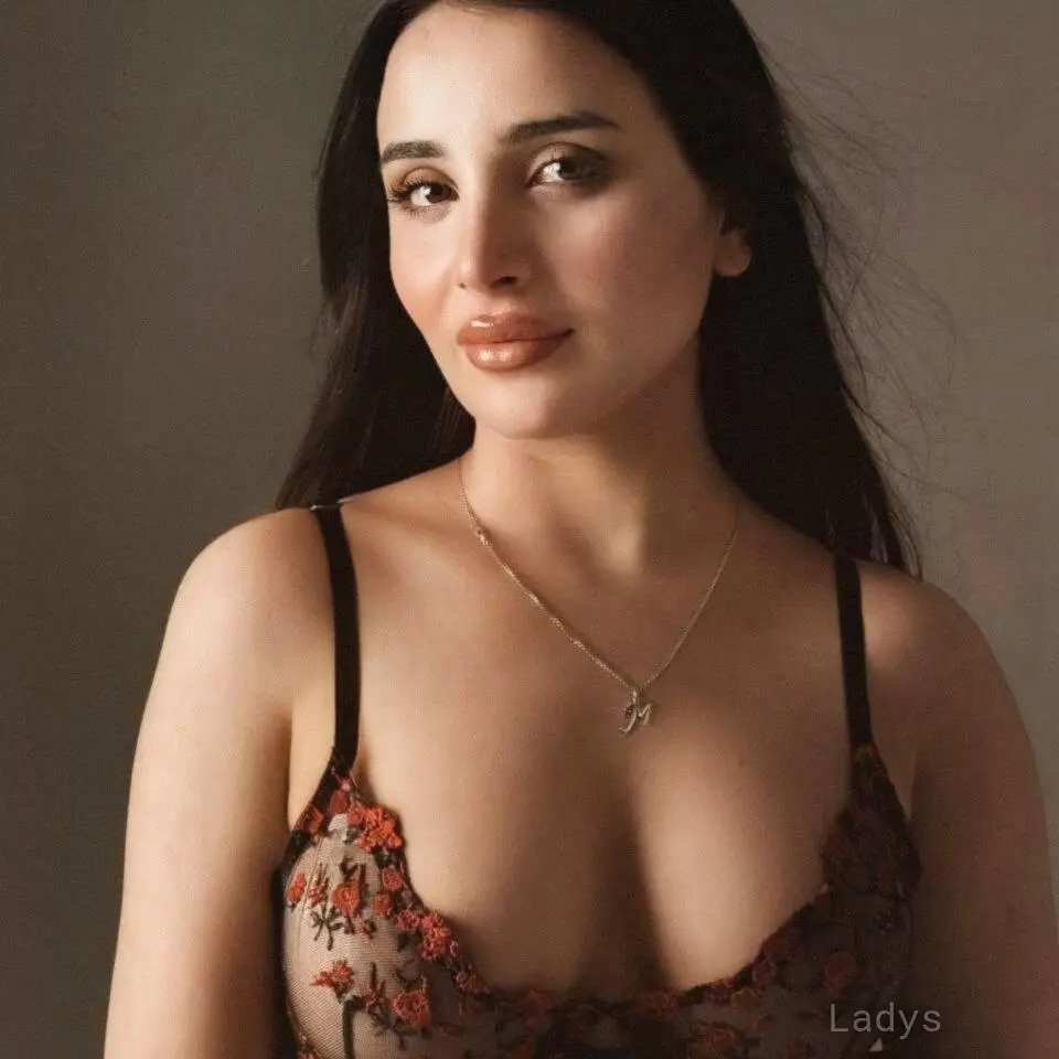 ALINA ♥, 19 years sexy toples Manama scorts girl, height 166 sm, Weight  kg