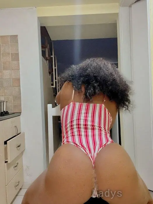 Creamy, 28 years beautiful nude Manchester escorts girl, height 165 sm, Weight 52 kg