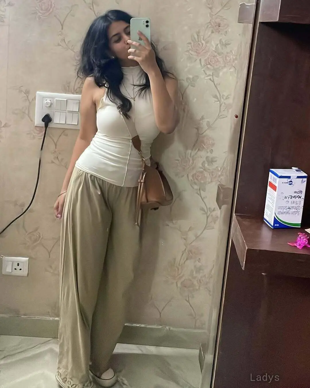 Chinta,  years beautiful nude Mangalore escorts girl, height  sm, Weight  kg