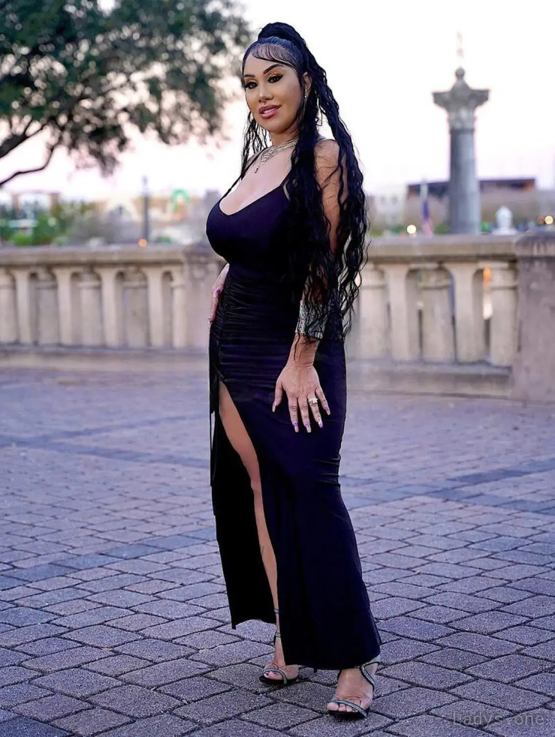 Escort model QUEEN ROGUE YOUR FAVORITE | Manhattan 💋 ladys.one