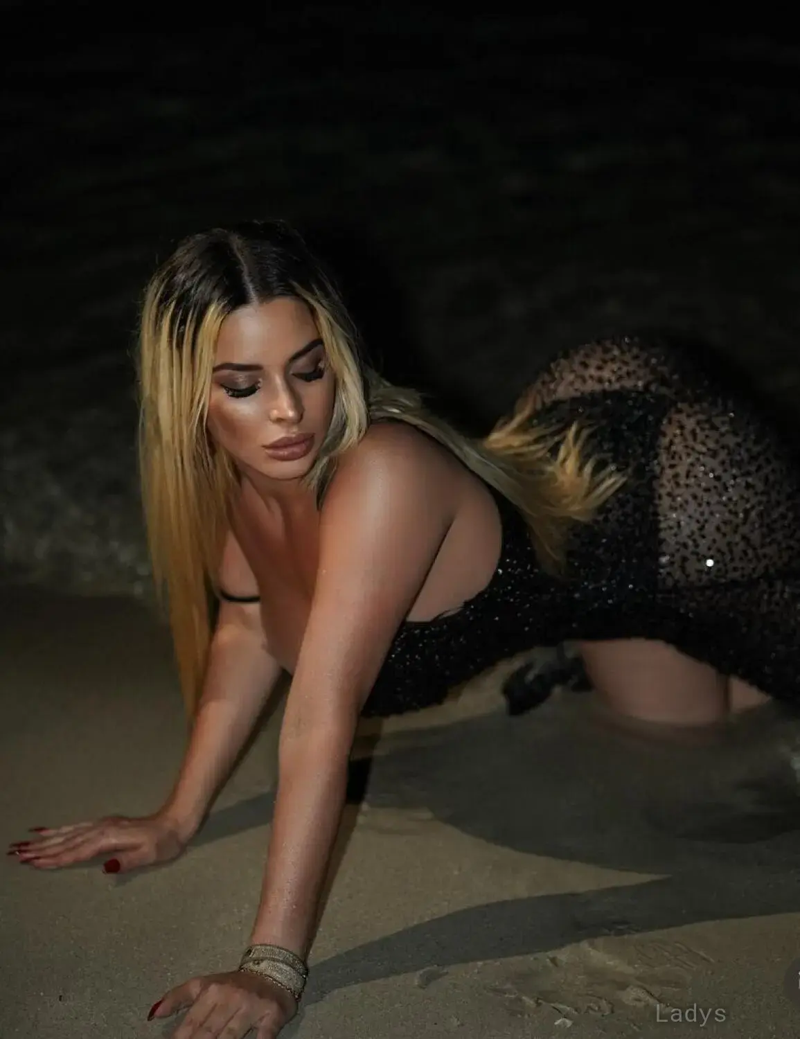 YANI, 24 years old Manhattan escort girl with big tits, height 168 sm, Weight 52 kg
