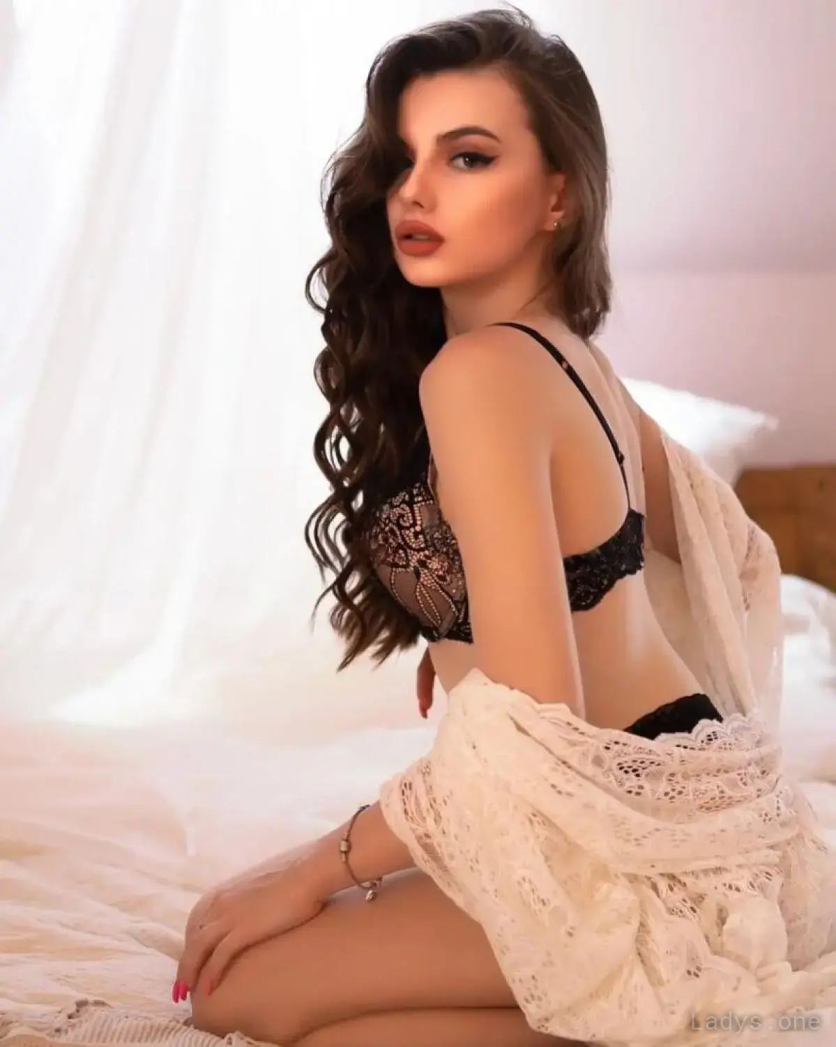 CECILIA ROSE, 22 years beautiful nude Manhattan escorts girl, height 172 sm, Weight 55 kg