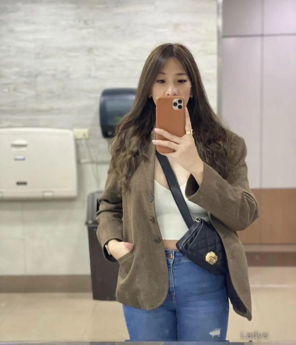 Marie, 31 years asian escorts girl, height 165 sm, Weight kg, Manila eacort