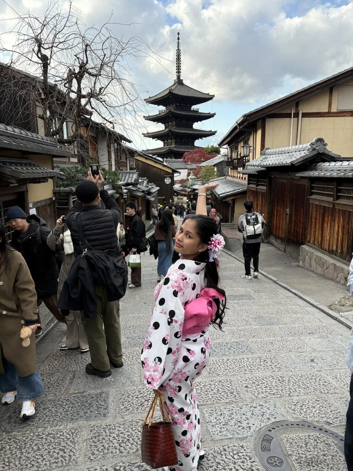 Shaira GFE/Content/Outcall, 18 years asian escorts girl, height 157 sm, Weight  kg, Manila eacort