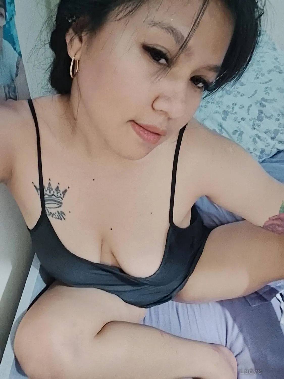 Ava, 55 years old Manila escort girl with big tits, height 150 sm, Weight  kg