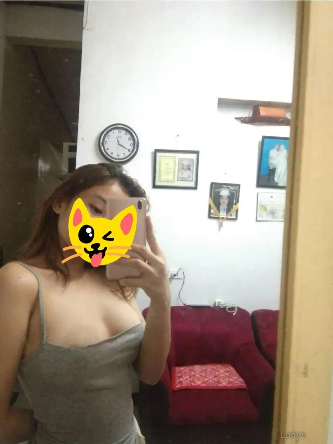 Ella, 24 years old Manila escort girl with big tits, height 160 sm, Weight kg