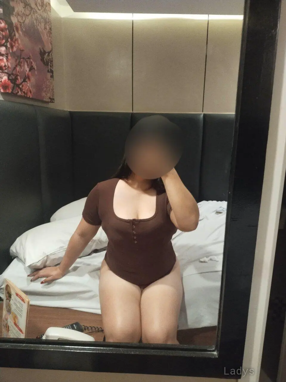 Iyah, 19 years old Manila escort girl with big tits, height 150 sm, Weight  kg