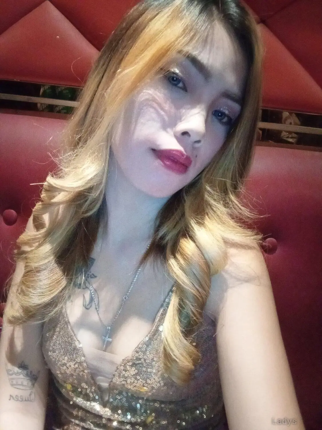 Kitty, 22 years old Manila escort girl with big tits, height 160 sm, Weight kg