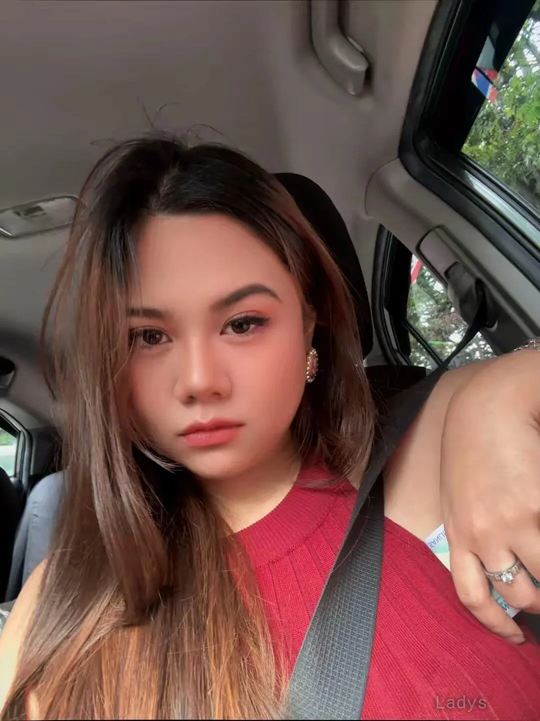 Lexi, 24 years old Manila escort girl with big tits, height 160 sm, Weight kg