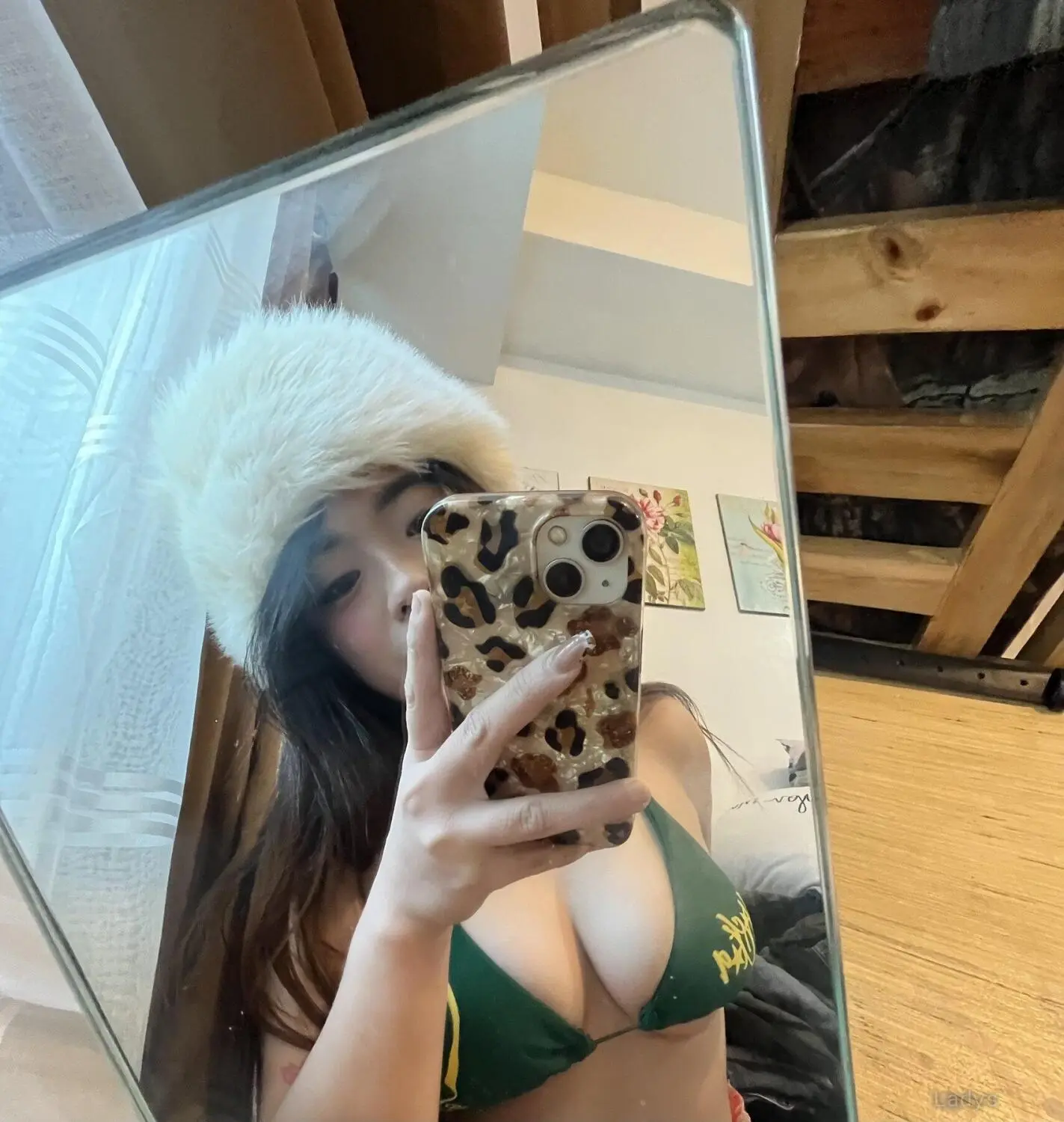 Cheena, 23 years beautiful nude Manila escorts girl, height 155 sm, Weight  kg