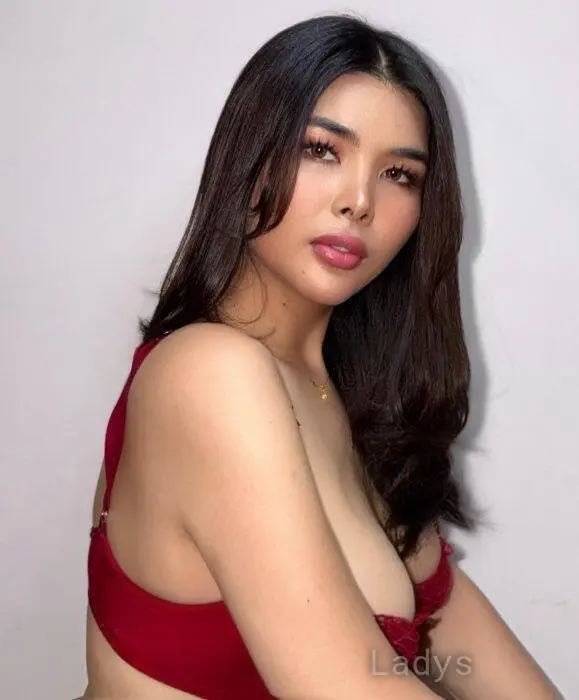 Khate Yamamoto, 24 years beautiful nude Manila escorts girl, height 152 sm, Weight 70 kg