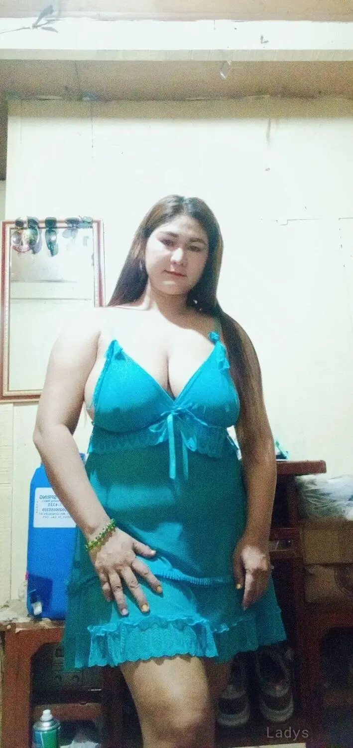 Lorene, 30 years beautiful nude Manila escorts girl, height 155 sm, Weight  kg
