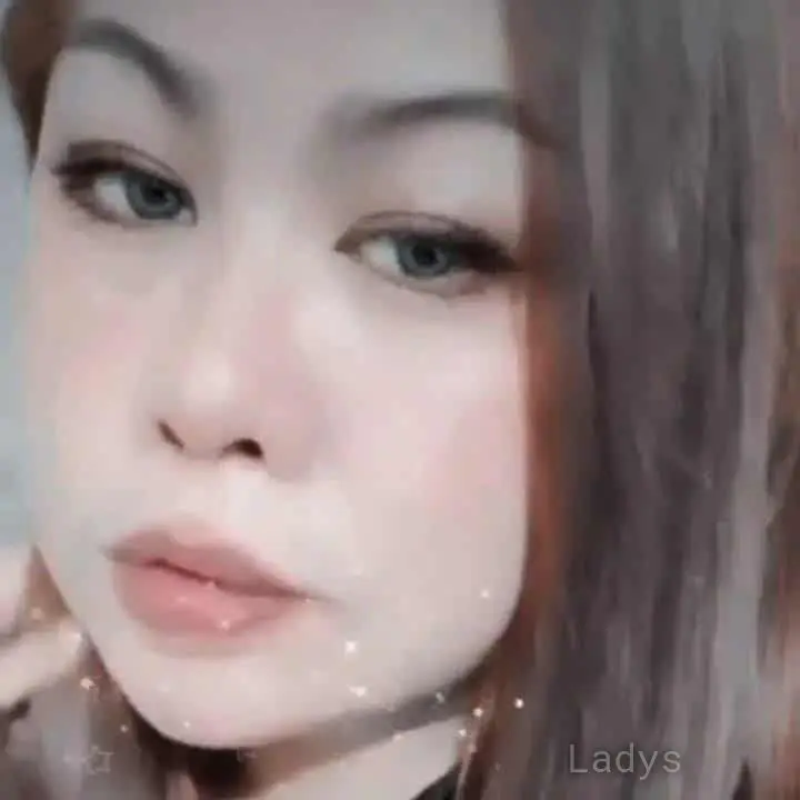 Lyn, 30 years beautiful nude Manila escorts girl, height 160 sm, Weight kg