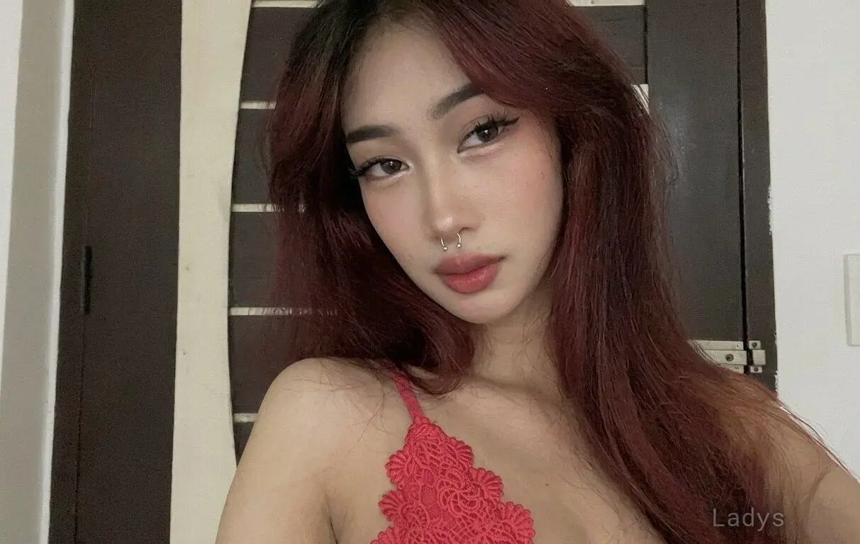 Mushie, 21 years beautiful nude Manila escorts girl, height 166 sm, Weight  kg