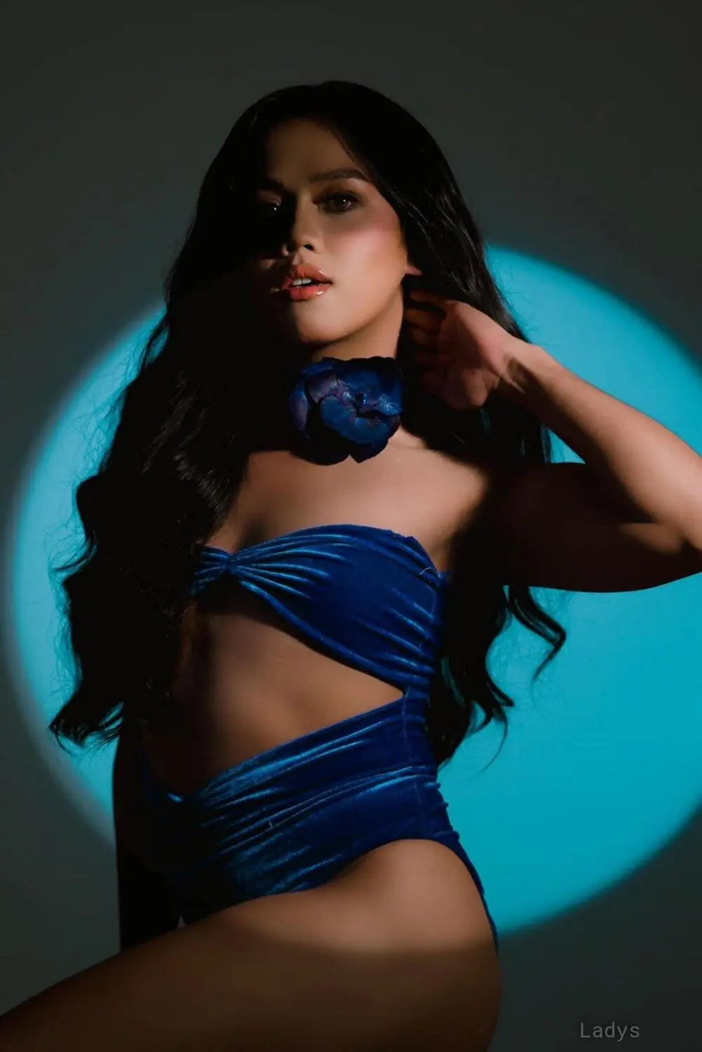 ulian, 22 years beautiful nude Manila escorts girl, height 168 sm, Weight  kg