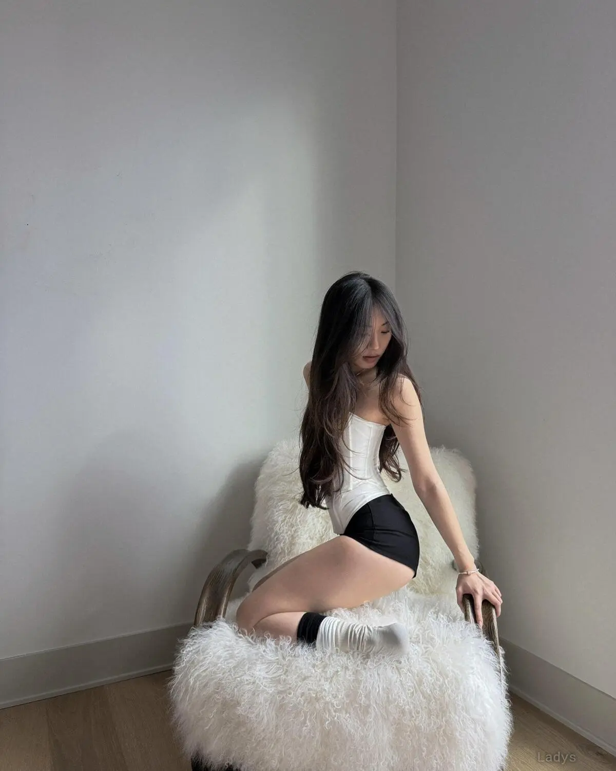 Yemadajpeg, 21 years beautiful nude Manila escorts girl, height 155 sm, Weight 45 kg