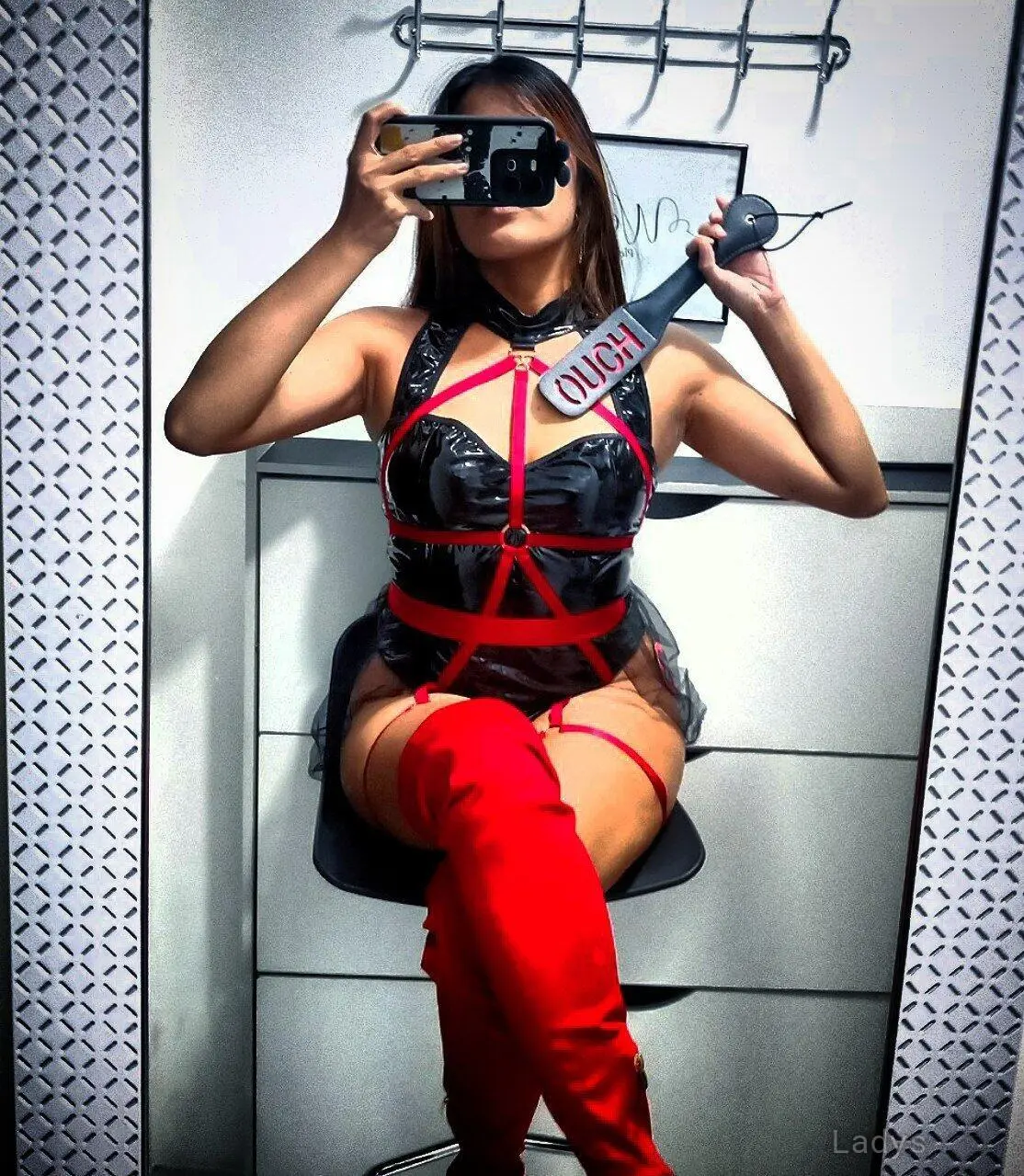 Vika, 24 years sexy toples Manila scorts girl, height 152 sm, Weight  kg