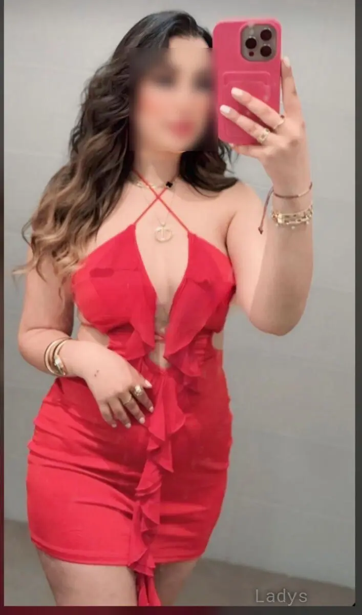 HABIBA, 24 years beautiful nude Marrakech escorts girl, height 178 sm, Weight 75 kg