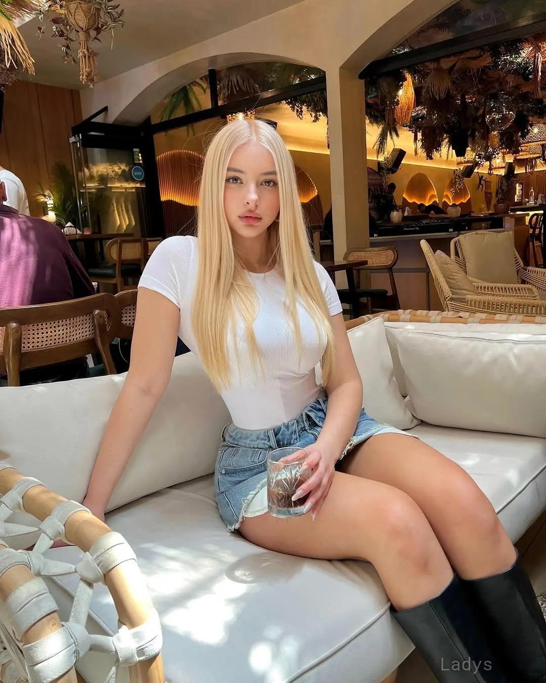Mikayla, 28 years hot nedes Marrakech rscorts girl, height 175 sm, Weight 69 kg