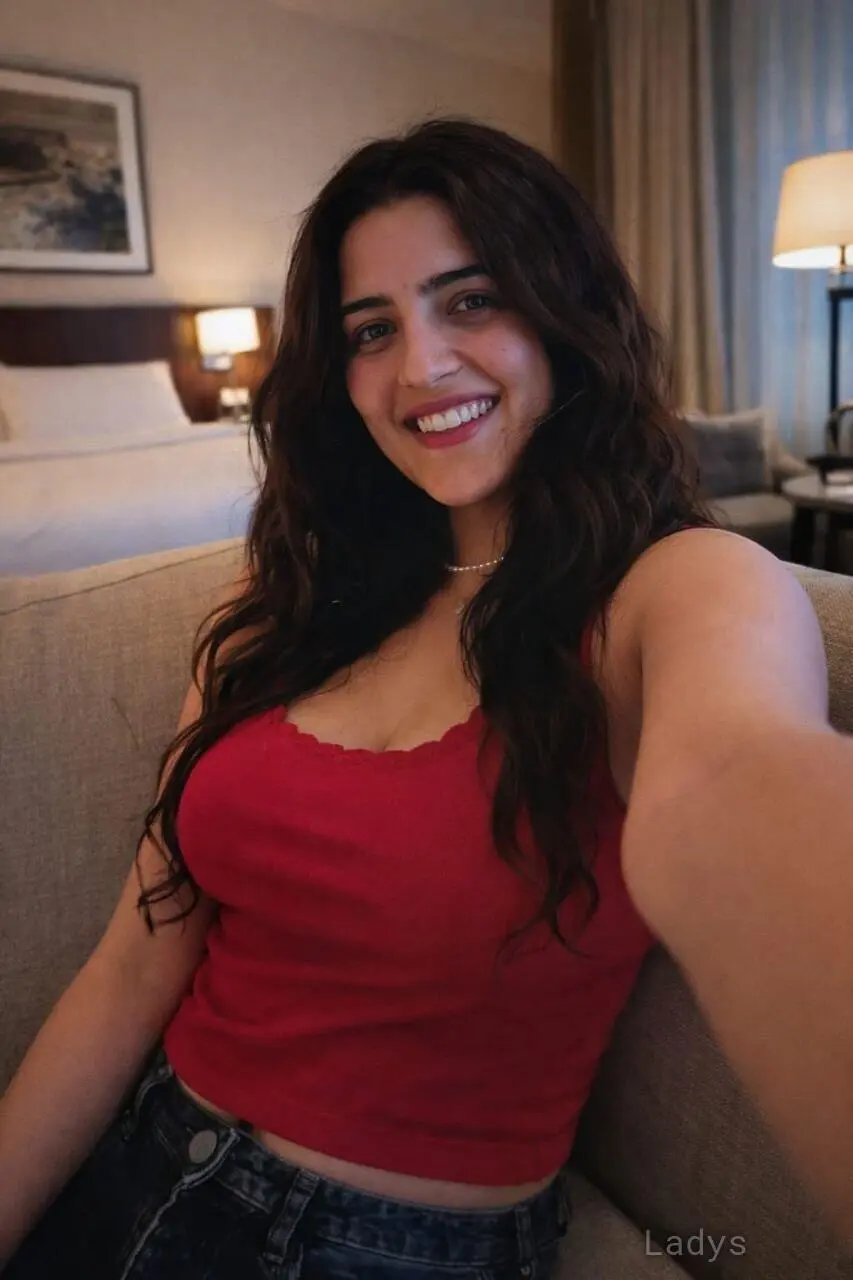 Sonakshi, 23 years beautiful nude Mauritius escorts girl, height 160 sm, Weight  kg