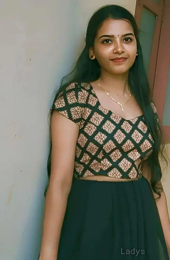 Suman, 21 years beautiful nude Mauritius escorts girl, height 154 sm, Weight kg