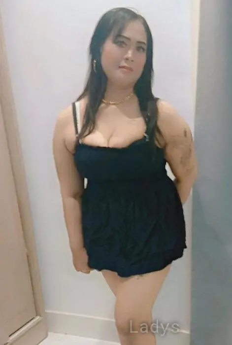 Caterina, 28 years beautiful nude Medina escorts girl, height 166 sm, Weight 68 kg