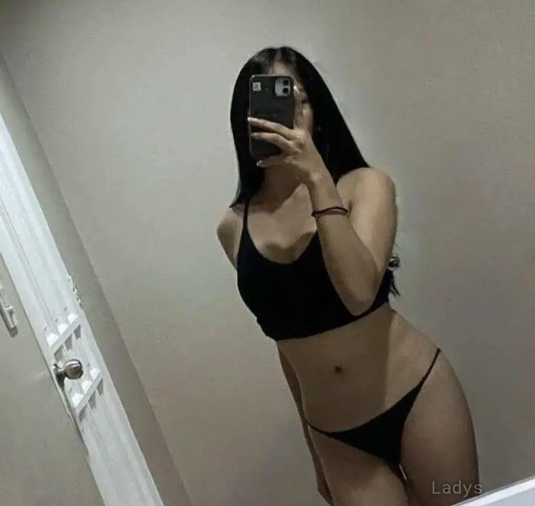 Nem, 25 years beautiful nude Medina escorts girl, height 167 sm, Weight  kg