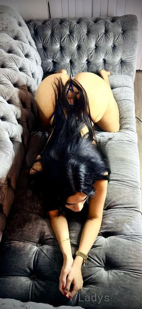 Alice, 24 years beautiful nude Miami escorts girl, height 178 sm, Weight 50 kg