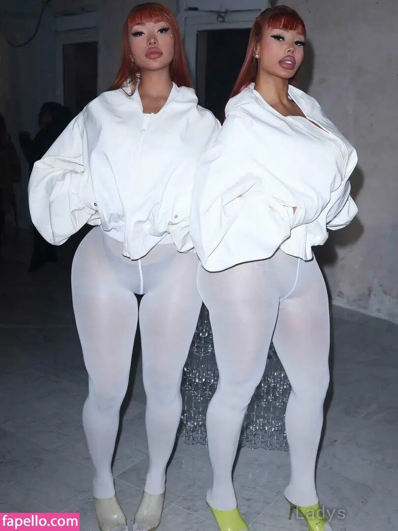 Clermont Twins, 32 years beautiful nude Miami escorts girl, height 166 sm, Weight 66 kg