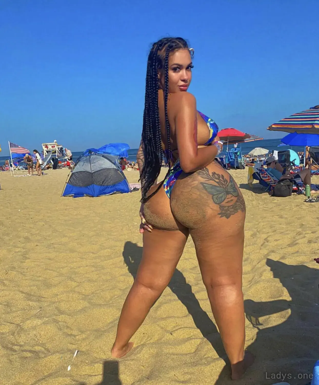 Sunshine, 28 years beautiful nude Miami escorts girl, height 175 sm, Weight 75 kg